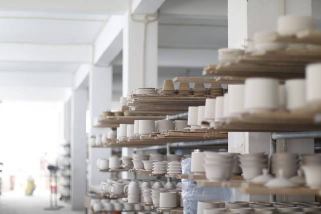 陶瓷胚体烘干,选用高温烘干除湿机